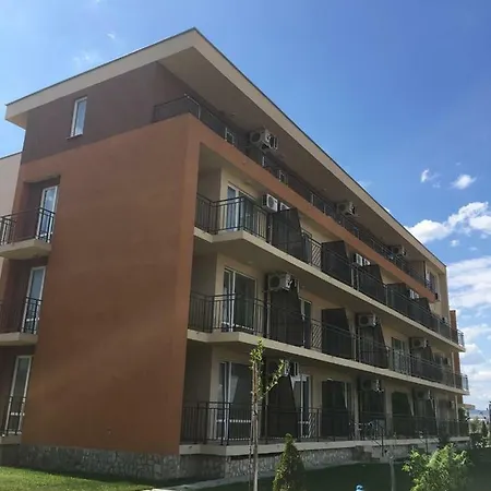 One-bedroom In Fort Orchid Sunny Beach