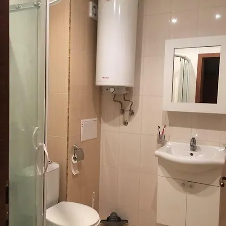 One-bedroom In Fort Orchid Apartment
